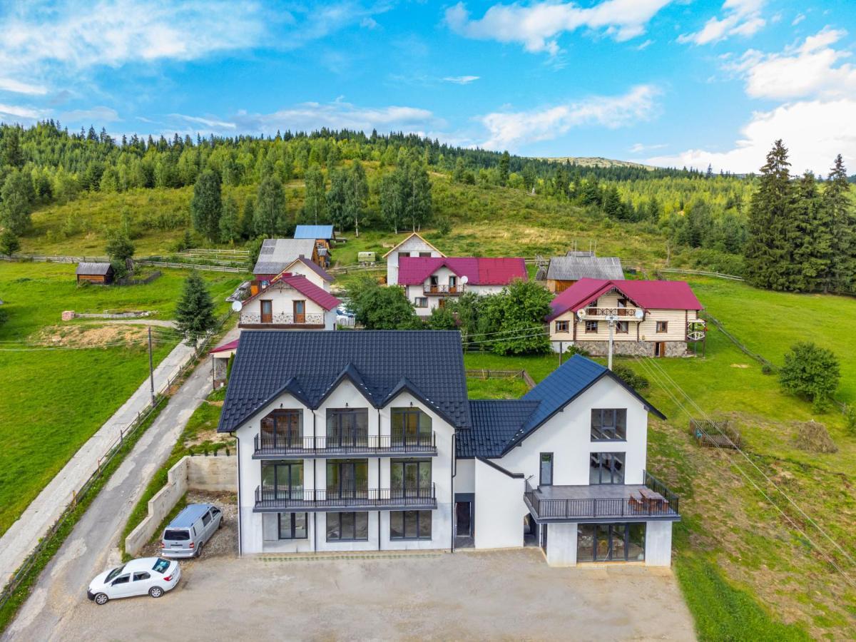 Comfort House Bukovel Exterior photo